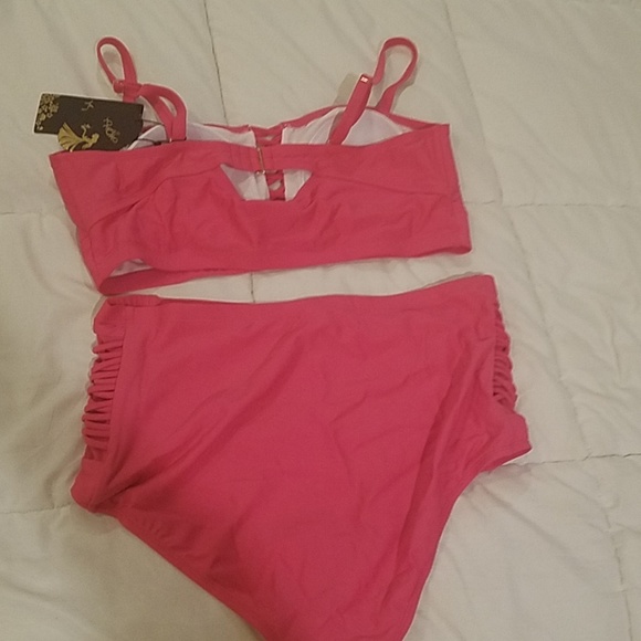 Nwt 2 piece high wasted  swim suite - Picture 4 of 6